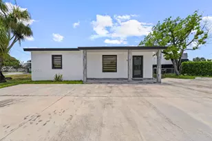 10700 SW 46th St, Miami, FL 33165 - Photo 20