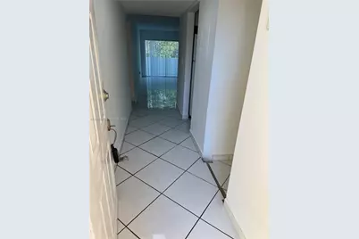 1555 W 44th Pl #244, Hialeah, FL 33012 - Photo 6