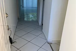 1555 W 44th Pl, Hialeah, FL 33012 - Photo 6