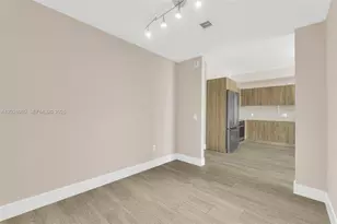 2960 NE 207th St, Aventura, FL 33180 - Photo 26