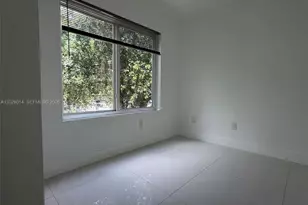 44 NW 10th Ave, Miami, FL 33128 - Photo 8