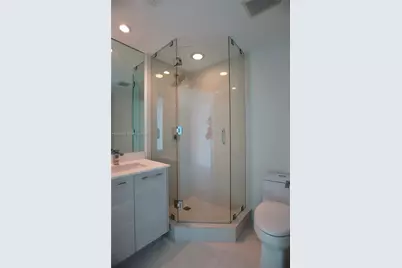 650 NE 32 #1906, Miami, FL 33137 - Photo 28