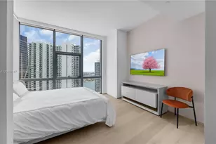851 NE 1st Ave, Miami, FL 33132 - Photo 16