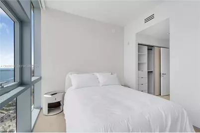 851 NE 1st Ave #4201, Miami, FL 33132 - Photo 28