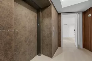 851 NE 1st Ave, Miami, FL 33132 - Photo 8