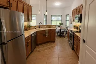1074 SW Sultan Dr, Port Saint Lucie, FL 34953 - Photo 8