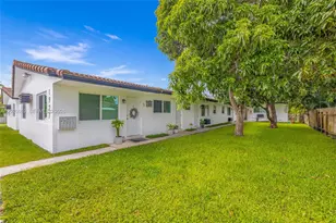 1927/1929 Roosevelt St, Hollywood, FL 33020 - Photo 6