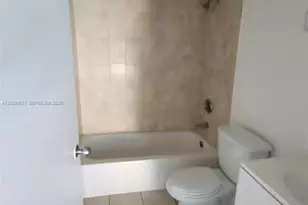 6995 NW 186th St, Hialeah, FL 33015 - Photo 10