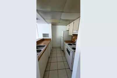 6995 NW 186th St #E301, Hialeah, FL 33015 - Photo 2