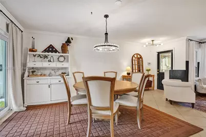 11953 Donlin Dr, Wellington, FL 33414 - Photo 12