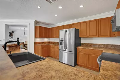 11953 Donlin Dr, Wellington, FL 33414 - Photo 24