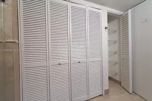 16400 Collins Ave, Sunny Isles Beach, FL 33160 - Photo 28