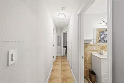 1611 SW 67th Ave, North Lauderdale, FL 33068 - Photo 16