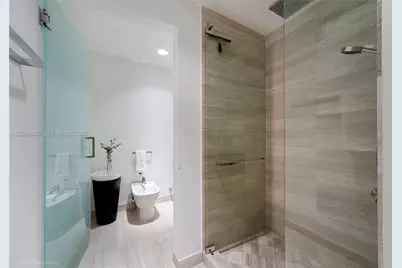 350 Ocean Dr #405N, Key Biscayne, FL 33149 - Photo 20