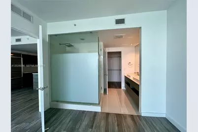 460 NE 28 Street #2005, Miami, FL 33137 - Photo 20