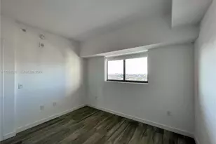 460 NE 28th St, Miami, FL 33137 - Photo 14