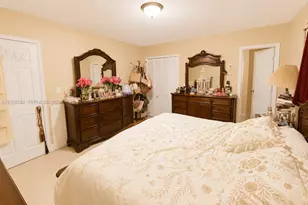 5551 E 4th Ave, Hialeah, FL 33013 - Photo 8