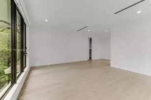 3741 Kumquat Ave, Miami, FL 33133 - Photo 38