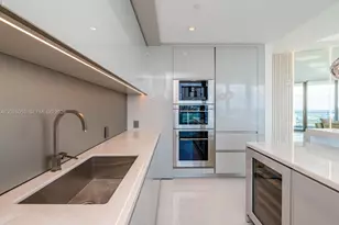 18975 Collins Ave, Sunny Isles Beach, FL 33160 - Photo 4