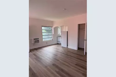 825 Alton Road #8, Miami Beach, FL 33139 - Photo 2