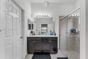 134 NE 23rd Terrace, Homestead, FL 33033 - Photo 8