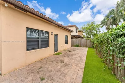 134 NE 23rd Ter, Homestead, FL 33033 - Photo 20