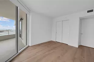 555 NE 34th St, Miami, FL 33137 - Photo 20