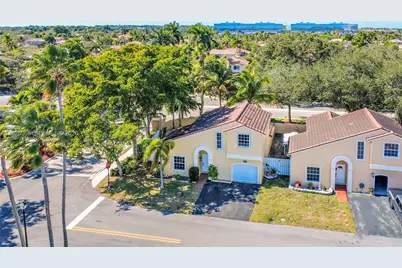 12797 NW 13th St, Sunrise, FL 33323 - Photo 6