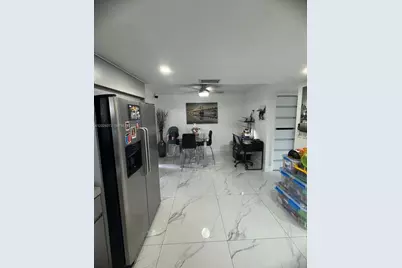 8430 NW 8th St #B11, Miami, FL 33126 - Photo 6