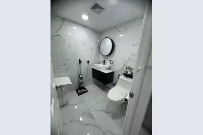 8430 NW 8th St #B11, Miami, FL 33126 - Photo 4