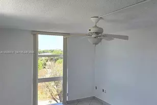 16851 NE 23rd Ave, North Miami Beach, FL 33160 - Photo 14