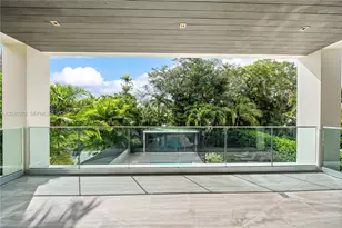 5061 N Bay Rd, Miami Beach, FL 33140 - Photo 18