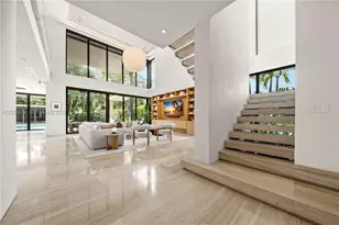 5061 N Bay Rd, Miami Beach, FL 33140 - Photo 12