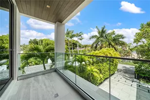 5061 N Bay Rd, Miami Beach, FL 33140 - Photo 32