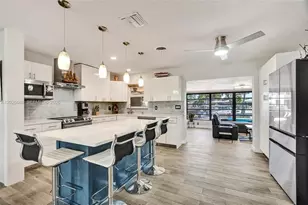 200 SE 3rd St, Pompano Beach, FL 33060 - Photo 18