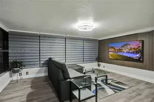 200 SE 3rd St, Pompano Beach, FL 33060 - Photo 24
