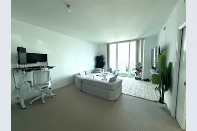 951 Brickell Ave #3703, Miami, FL 33131 - Photo 2