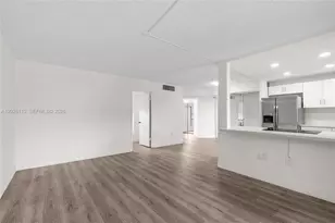 9091 Lime Bay Blvd, Tamarac, FL 33321 - Photo 8