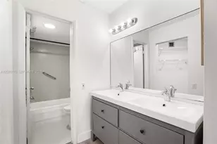 9091 Lime Bay Blvd, Tamarac, FL 33321 - Photo 14