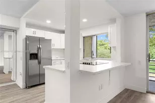 9091 Lime Bay Blvd, Tamarac, FL 33321 - Photo 10