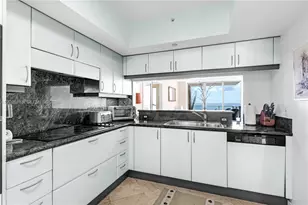 1455 Ocean Dr, Miami Beach, FL 33139 - Photo 8