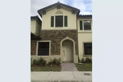 9307 W 33rd Way, Hialeah, FL 33018 - Photo 2