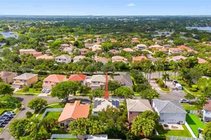 17027 NW 19th St, Pembroke Pines, FL 33028 - Photo 46