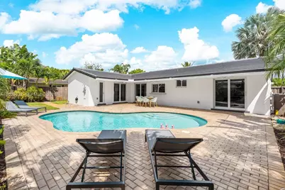 2010 NE 57th St, Fort Lauderdale, FL 33308 - Photo 4