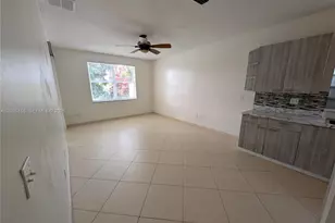 15320 NW 6th Ct, Pembroke Pines, FL 33028 - Photo 8