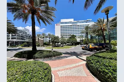 2899 Collins Ave #1037, Miami Beach, FL 33140 - Photo 20