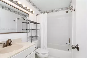 4690 NW 30th St, Coconut Creek, FL 33063 - Photo 16