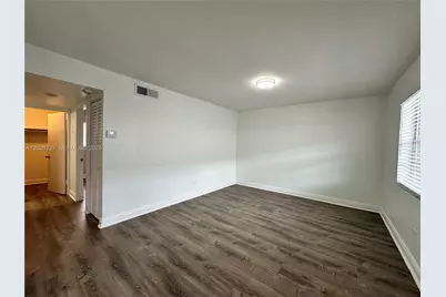 2910 Pierce St #209, Hollywood, FL 33020 - Photo 6