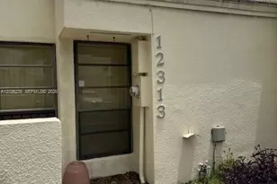 [Address not provided], Miami, FL 33186 - Photo 2