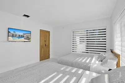 1355 Madison St, Hollywood, FL 33019 - Photo 50
